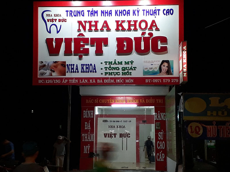 Bảng hiệu alu