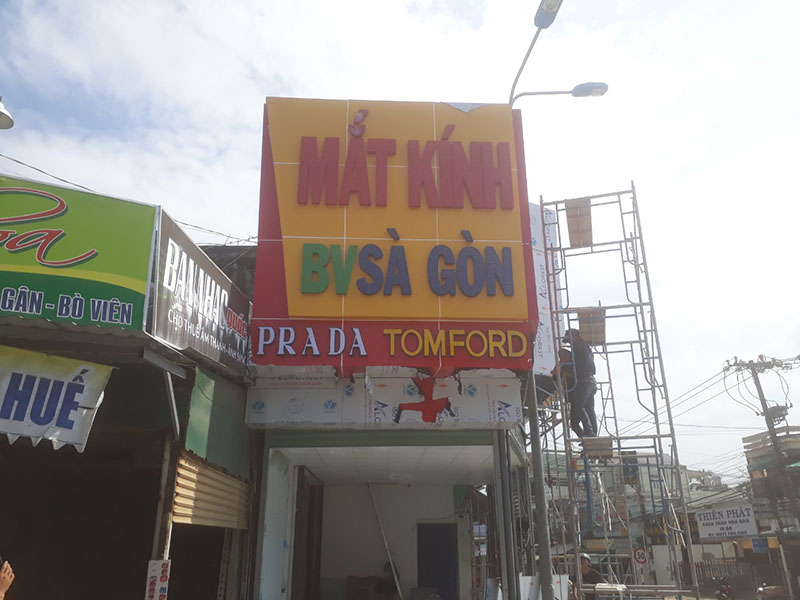 Bảng hiệu alu
